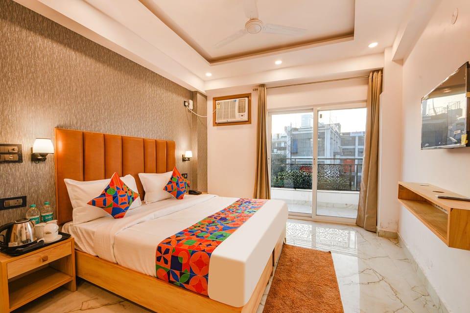 Premium Room | Egyptian cotton sheets, premium bedding, pillowtop beds, in-room safe