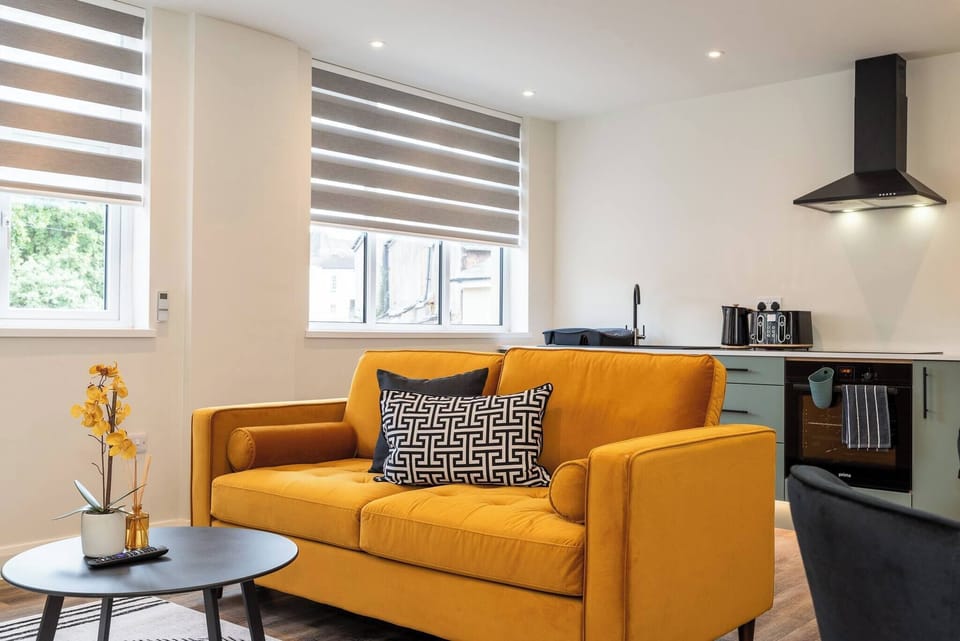 Apartment, 1 Bedroom | Living room