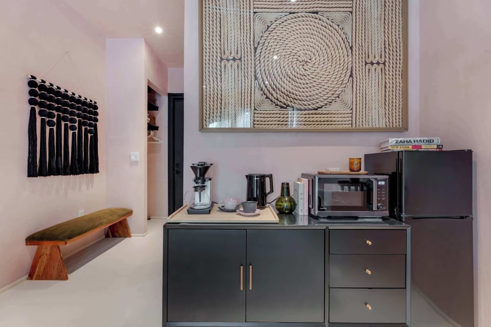 Breakfast nook