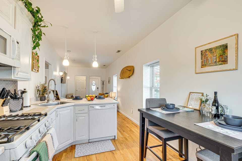 House (3 Bedrooms) | Interior