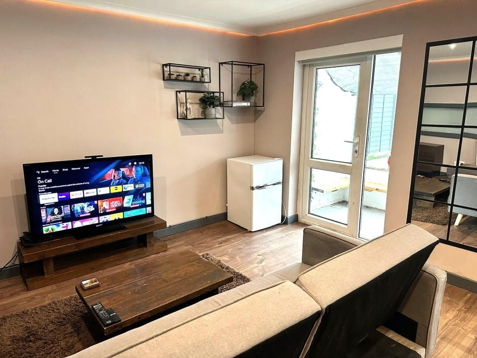 House | Living area | TV