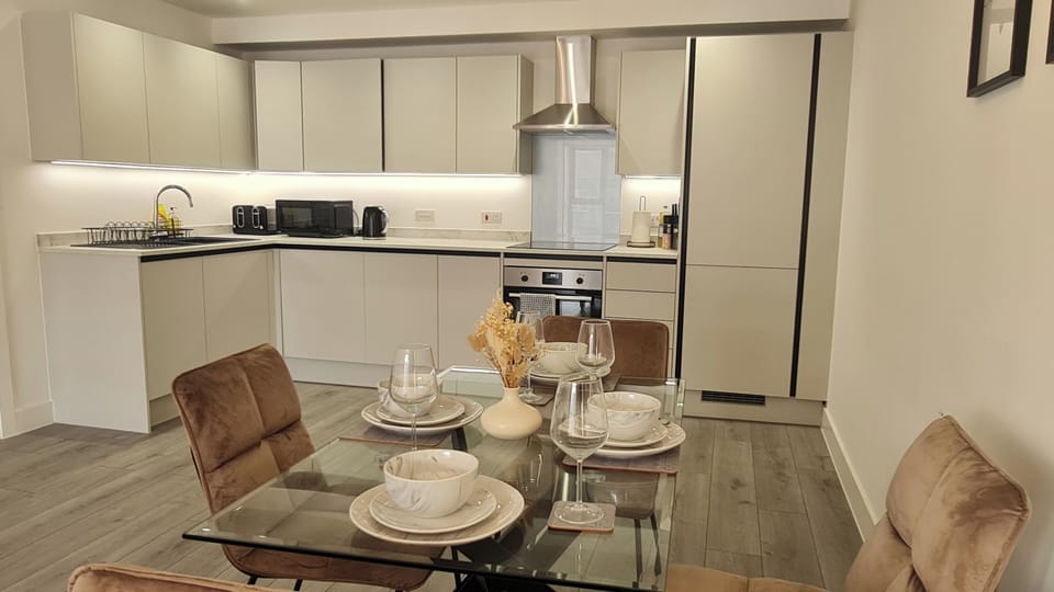 Apartment | Private kitchen | Fridge, microwave, oven, stovetop