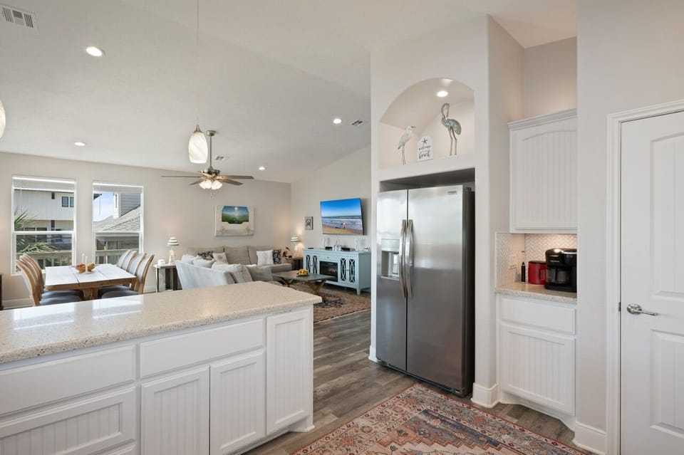 House, 4 Bedrooms | Interior