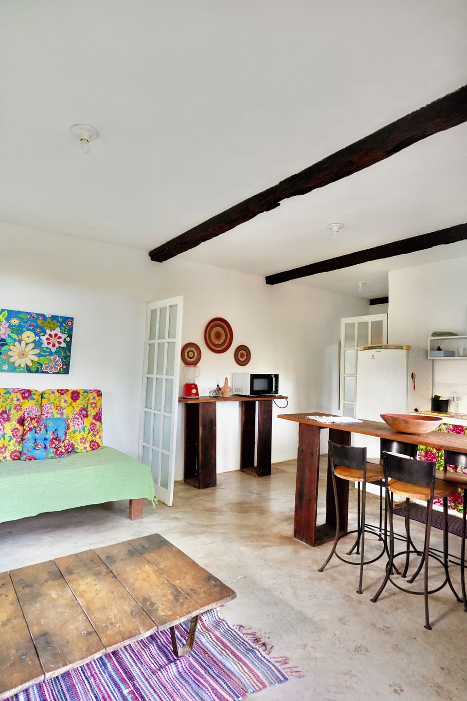 Standard Apartment, Courtyard View | Free WiFi, bed sheets