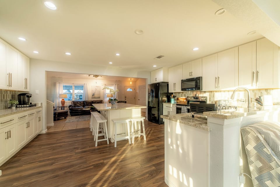 Beautifully Updated Kitchen