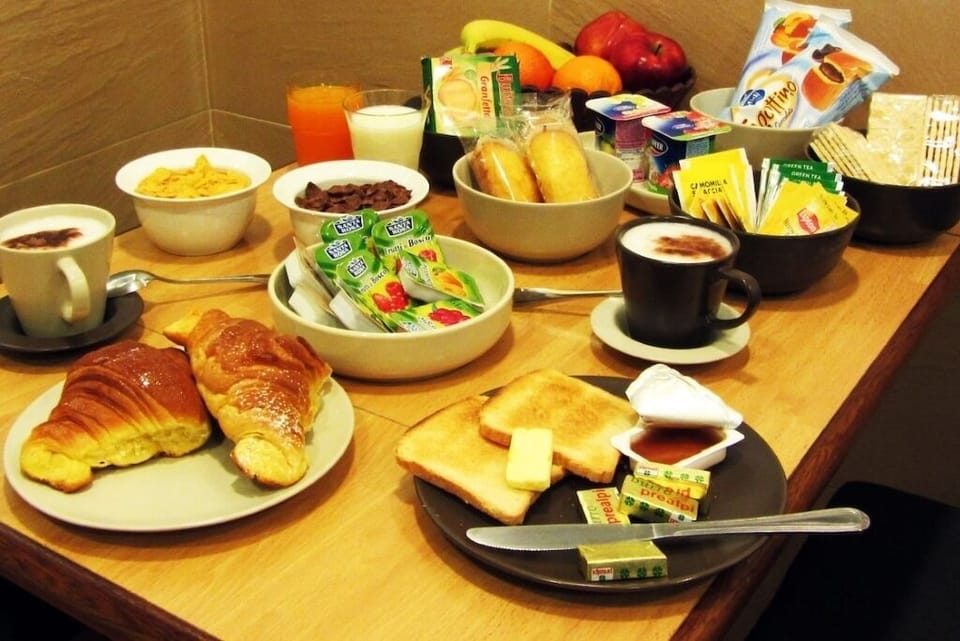 Breakfast meal