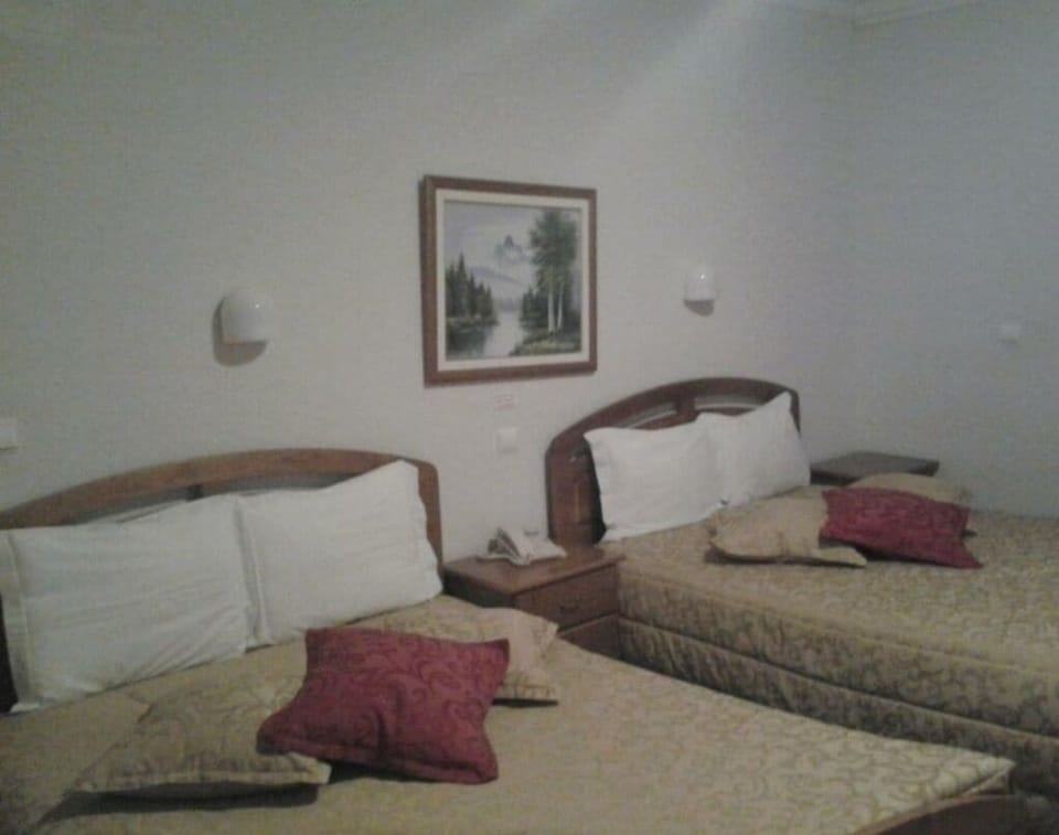 Free WiFi, bed sheets