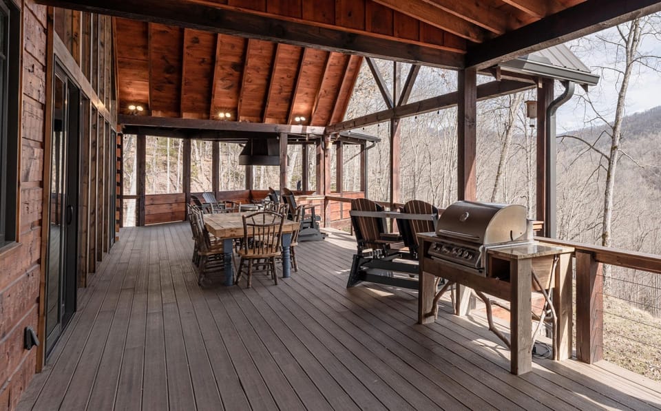 Deck with Grill