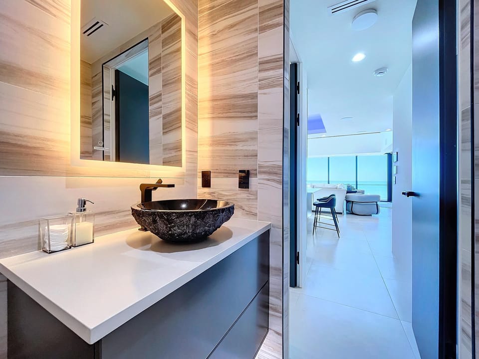 4aa36361-6070-49f5-89d8-f4a1432d44db