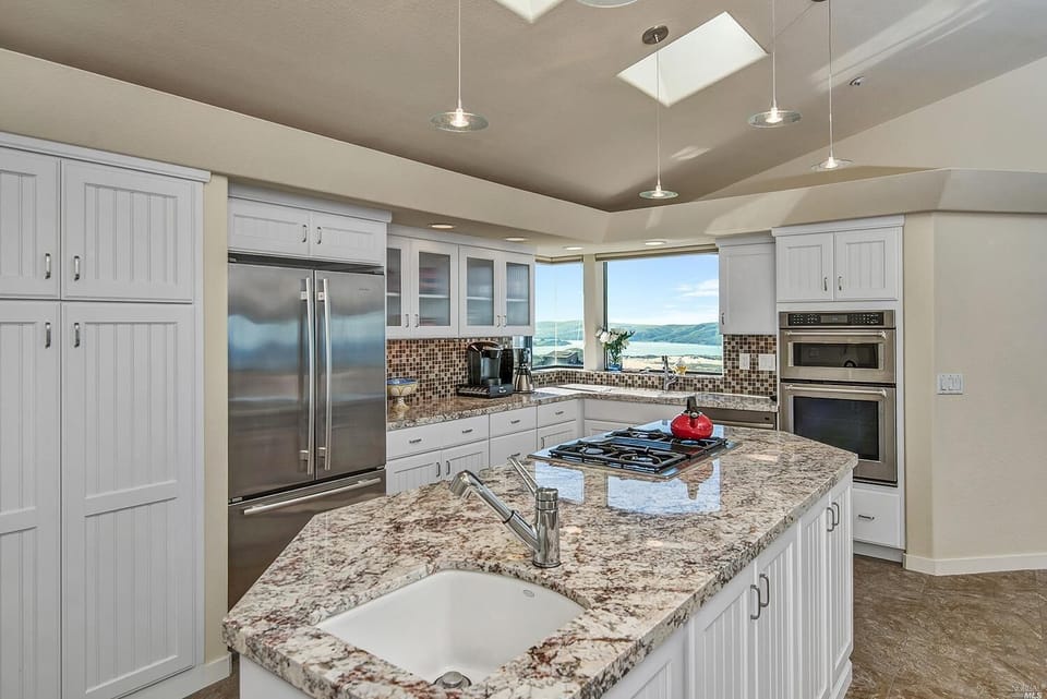 A stylish and well-appointed kitchen to whip up your signature meals.