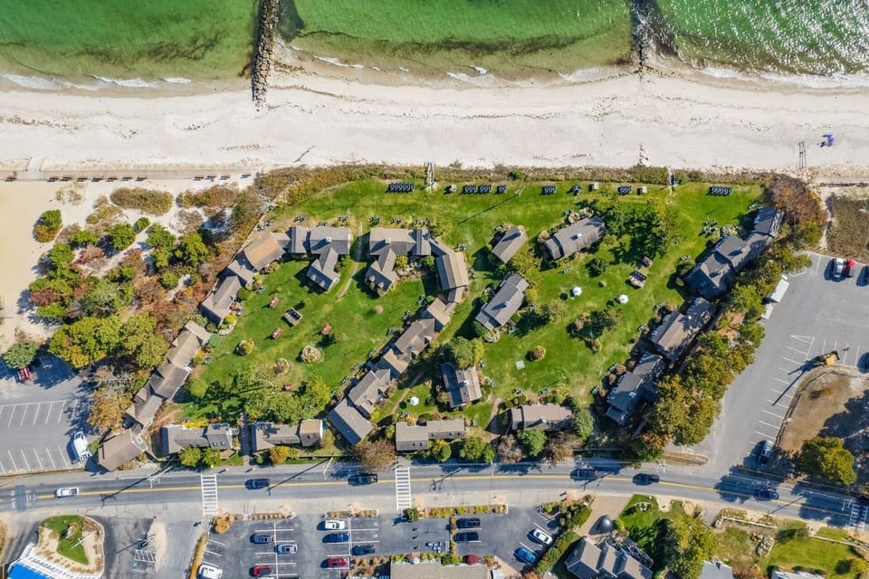 Seaside Cottage Community.