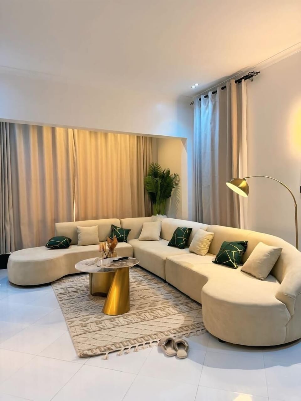 Luxury Apartment, City View | Living area | TV
