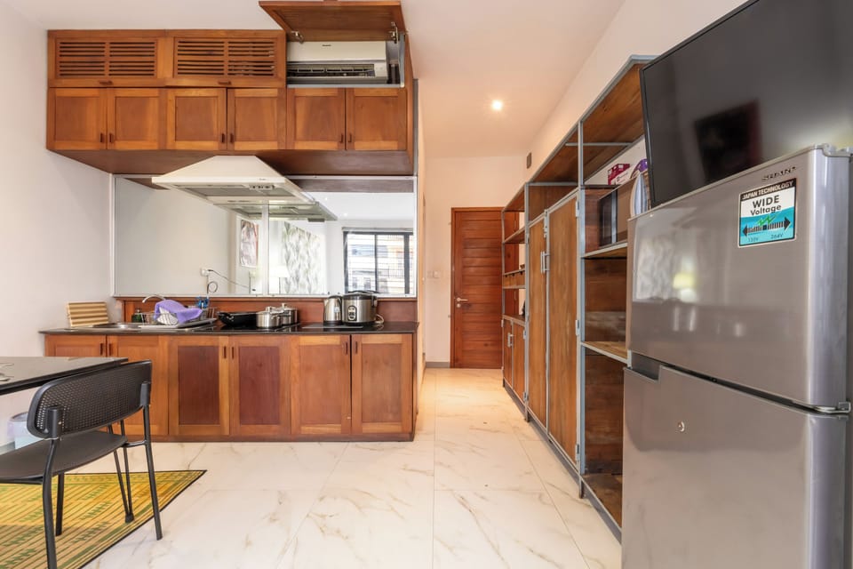 Basic Loft, City View | Private kitchen