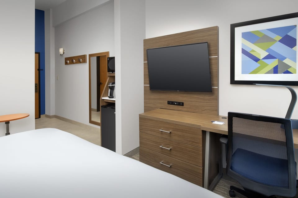 In-room safe, desk, blackout drapes, iron/ironing board