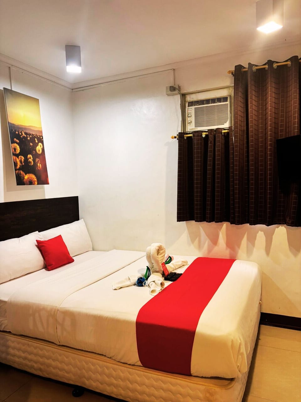 In-room safe, iron/ironing board, free WiFi
