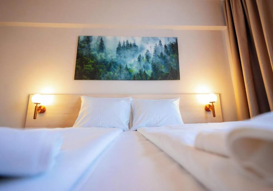 Standard Double Room, Balcony | Free WiFi