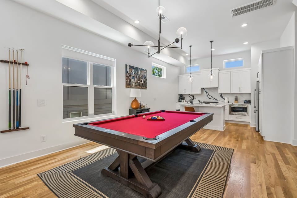 Game Area: Relax, play, and make memories in this fun billiards area.