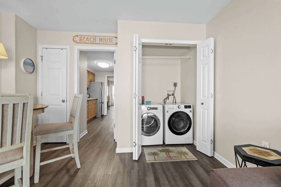 Private Laundry