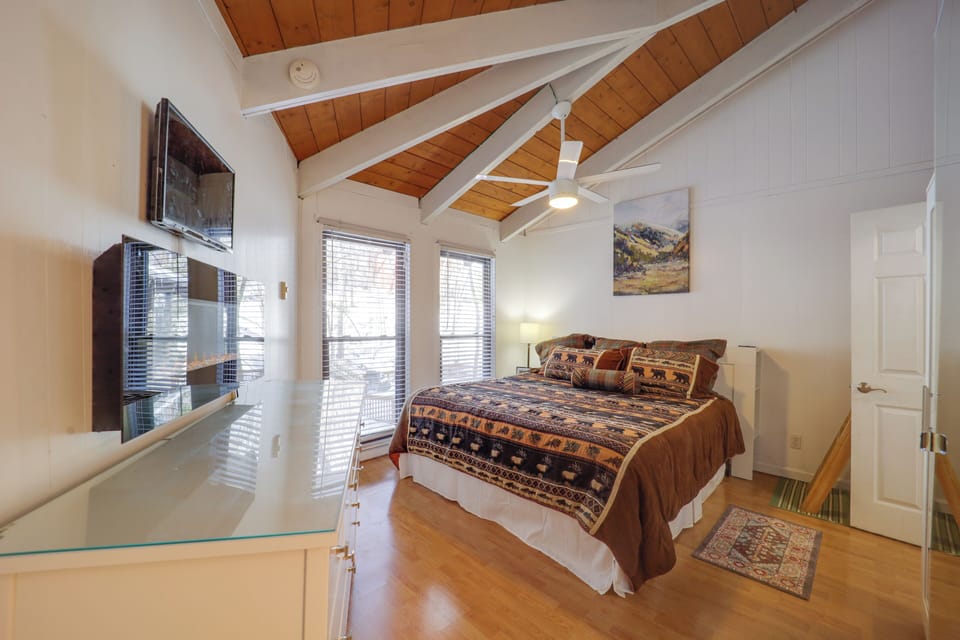 Apartment (1 Bedroom) | Interior