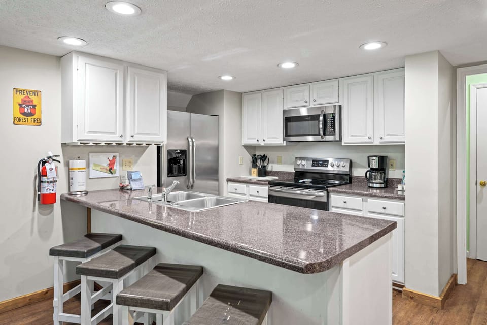 Prepare your favorite meals in the full kitchen 