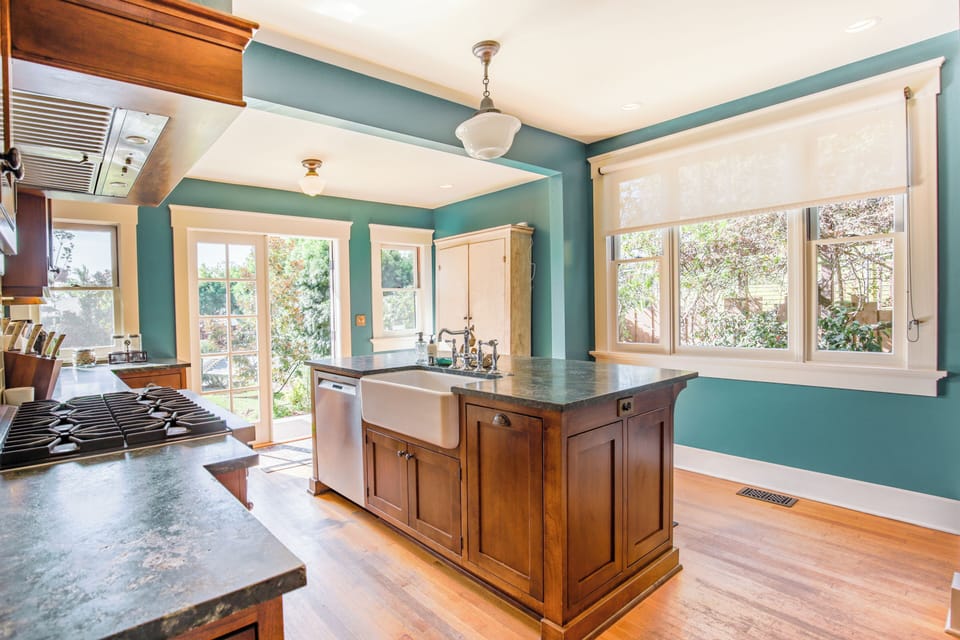 Kitchen (2)