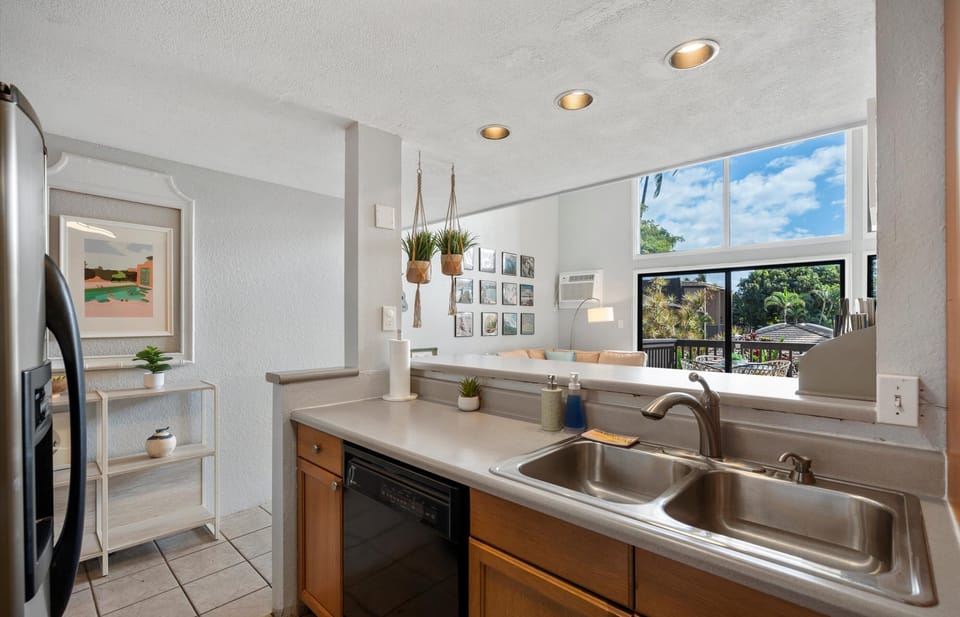 There is a dishwasher for your convenience