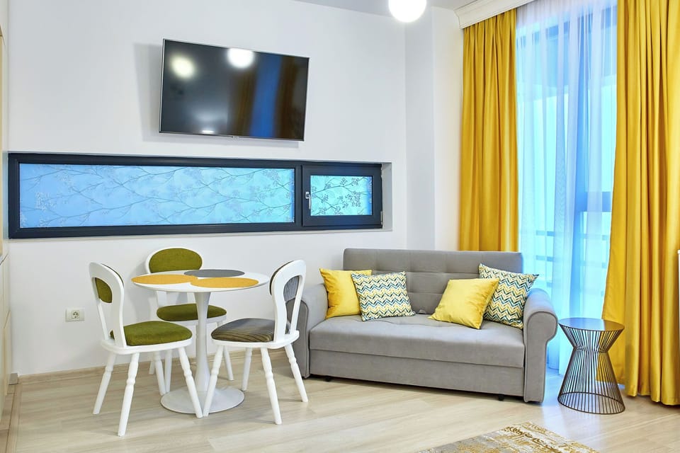 Family Studio | Individually decorated, individually furnished, soundproofing, free WiFi