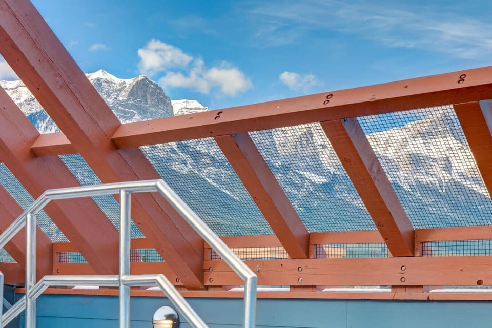 Stunning mountain views from the shared hot tub.