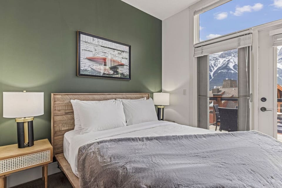 Cozy bedroom.