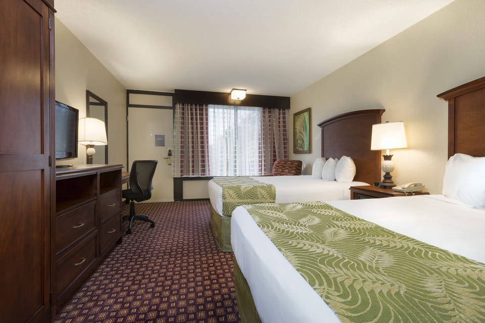 Premium bedding, pillowtop beds, in-room safe, desk