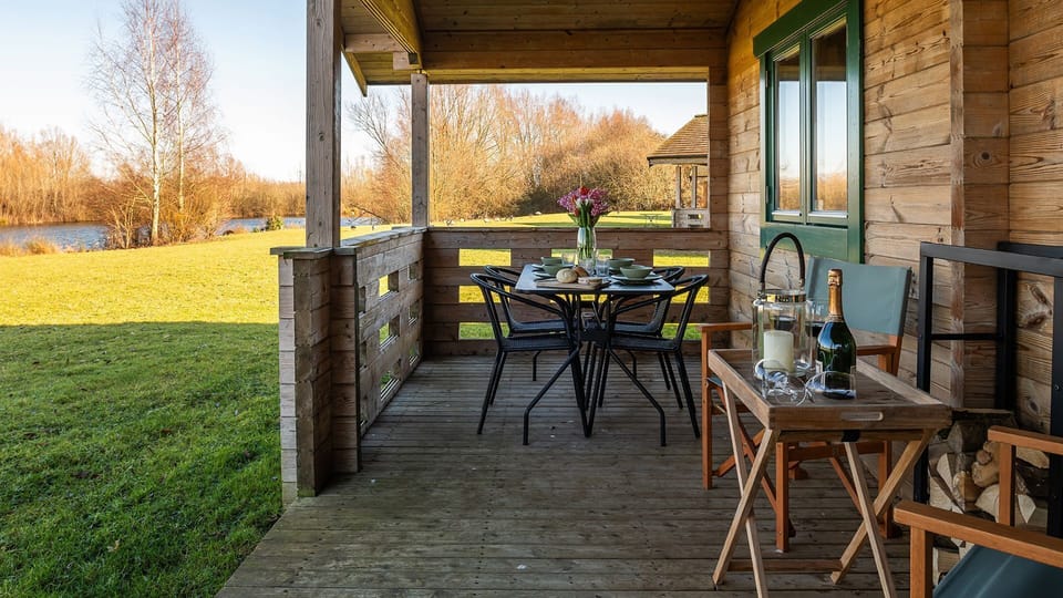 The veranda overlooks the lake