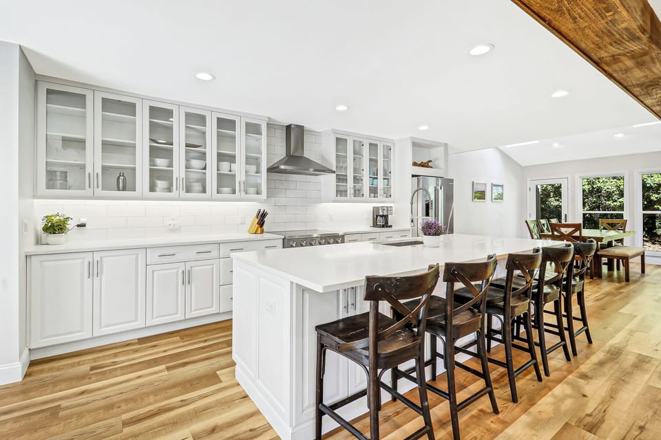 50 Stoney Creek - Kitchen