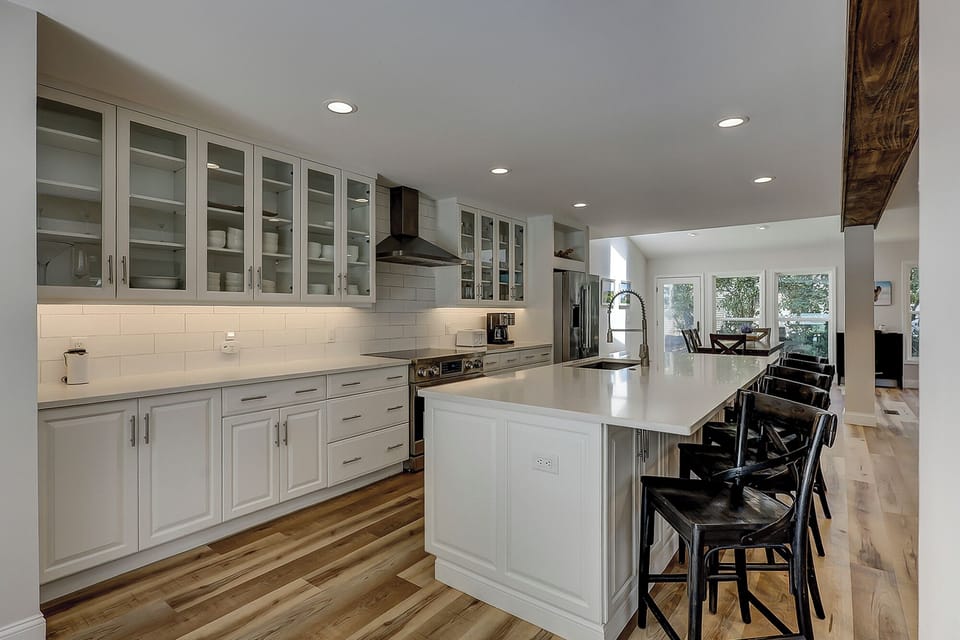 50 Stoney Creek - Kitchen
