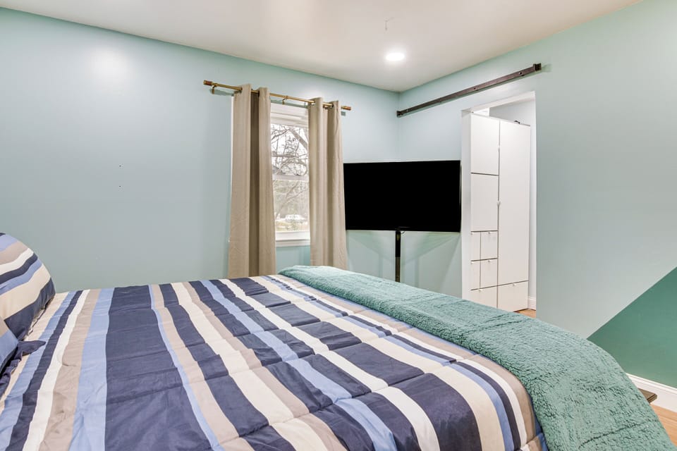 House (5 Bedrooms) | Interior