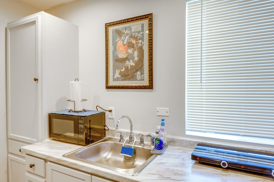 Apartment (0 Bedroom) | Interior