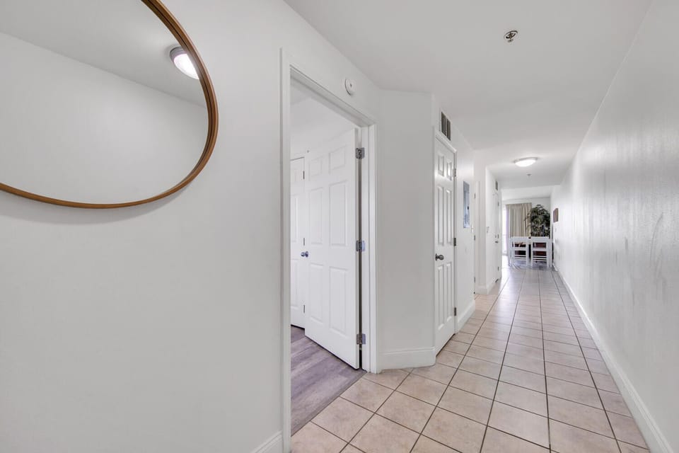 Entry way