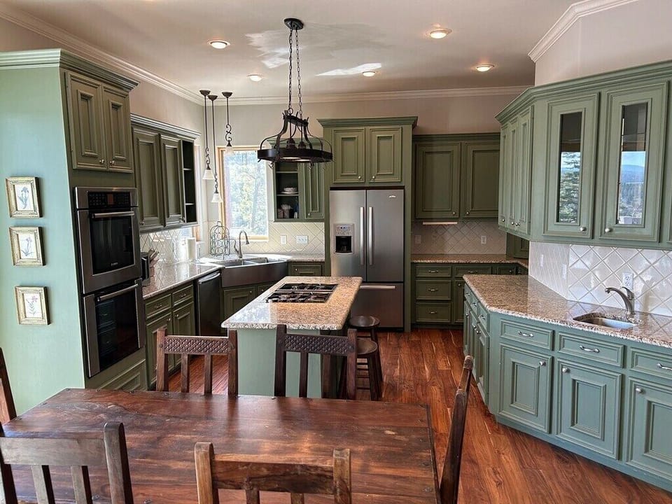 Spacious kitchen makes it easy to prepare family dinners.