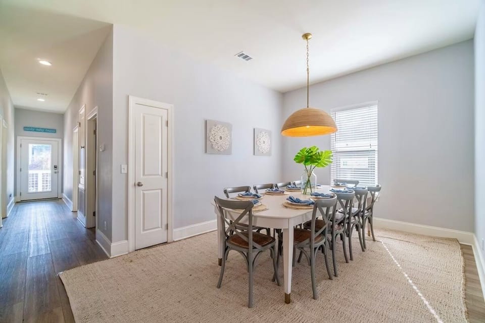 1st Floor - Dining Room