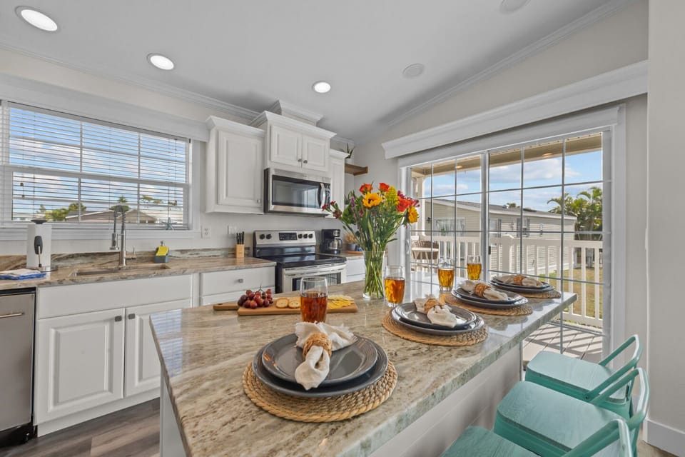 Bright and airy space with modern decor, perfect for relaxation and gatherings!