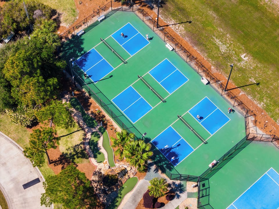 Pickleball Courts