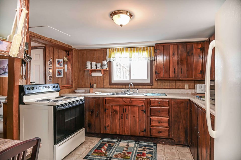 Craft culinary delights in the fully equipped kitchen