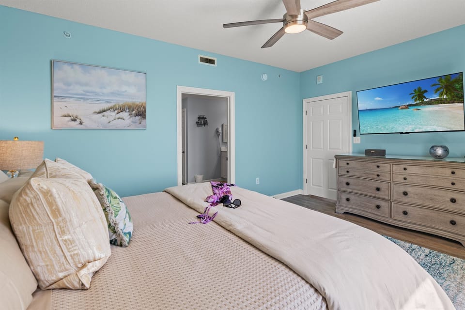 King in Main Bedroom