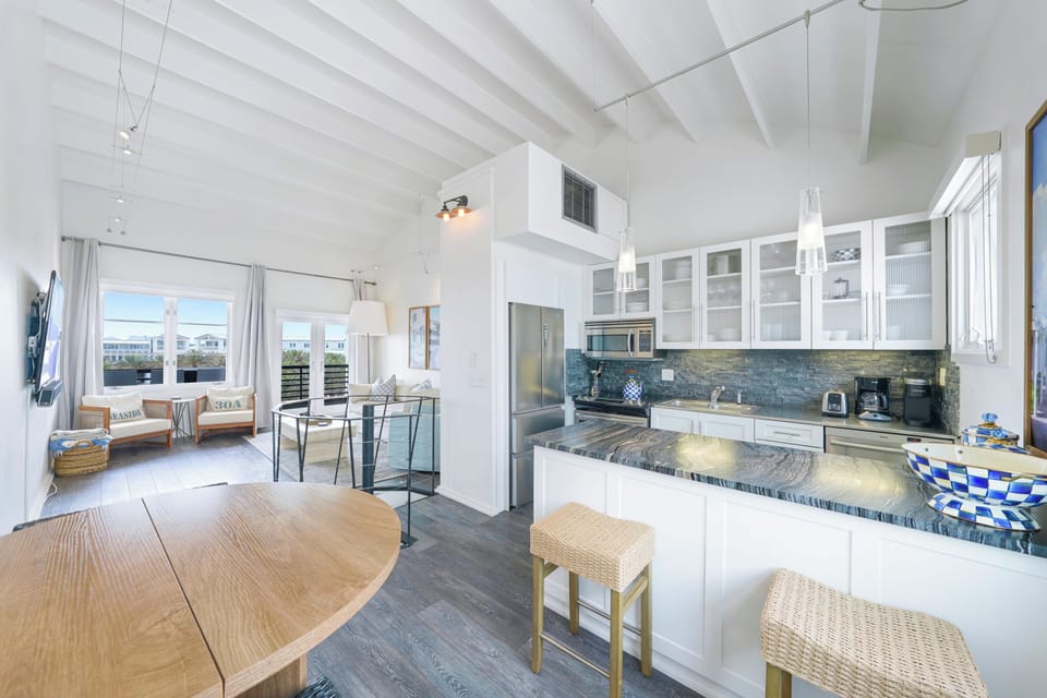 ALTERNATE VIEW TO ADJACENT KITCHEN & BAR SEATING FOR TWO