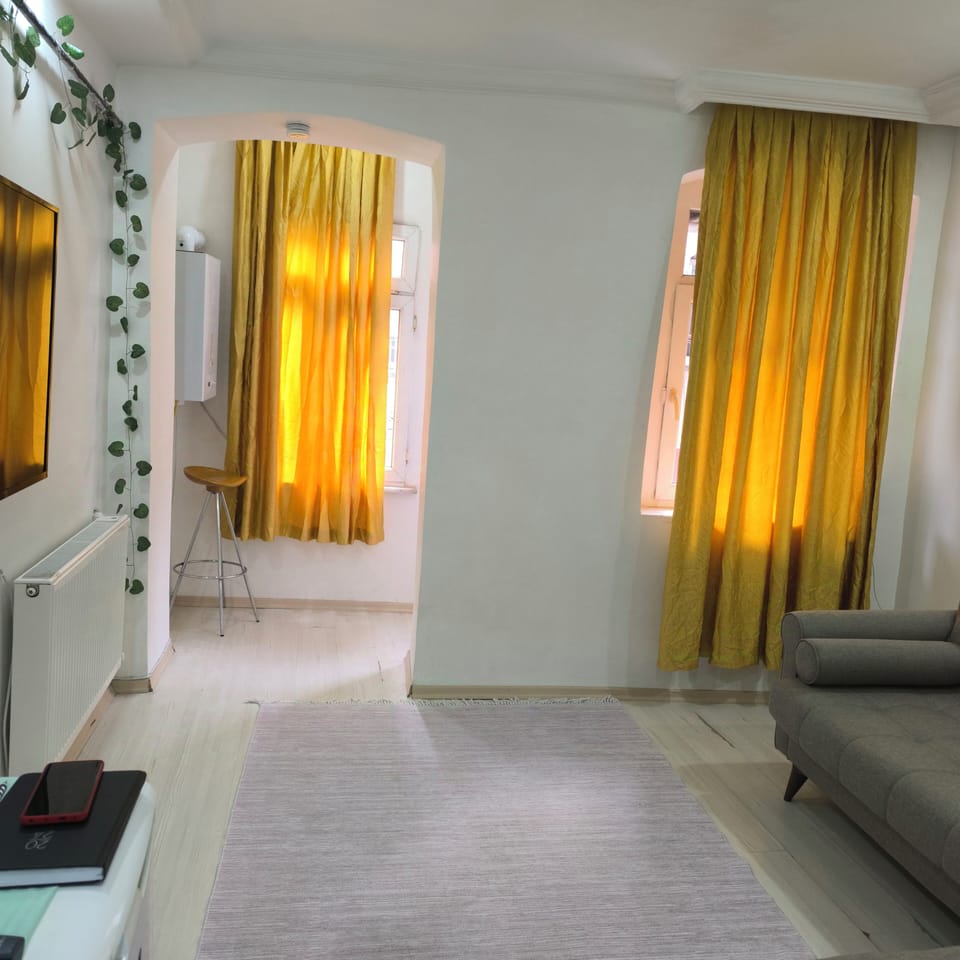 Condo, Balcony, City View | Living room