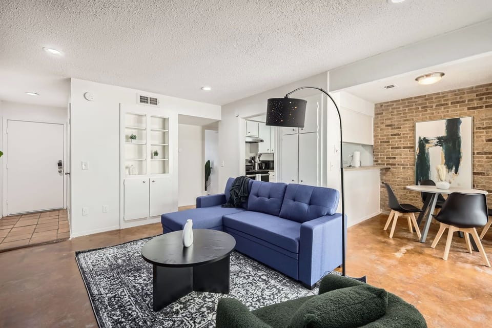 Chic Living Room