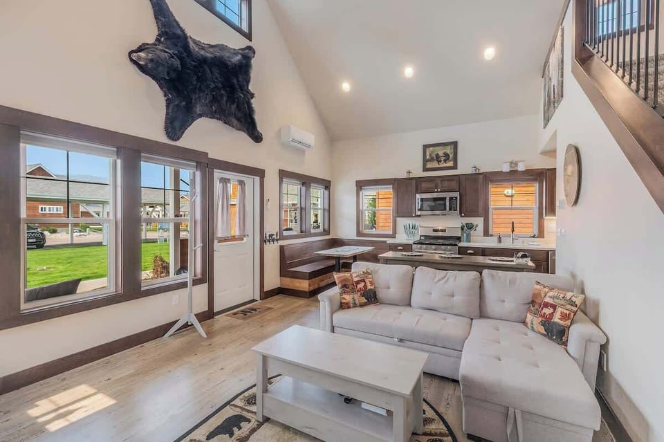 Cozy living room area looking towards the kitchen
