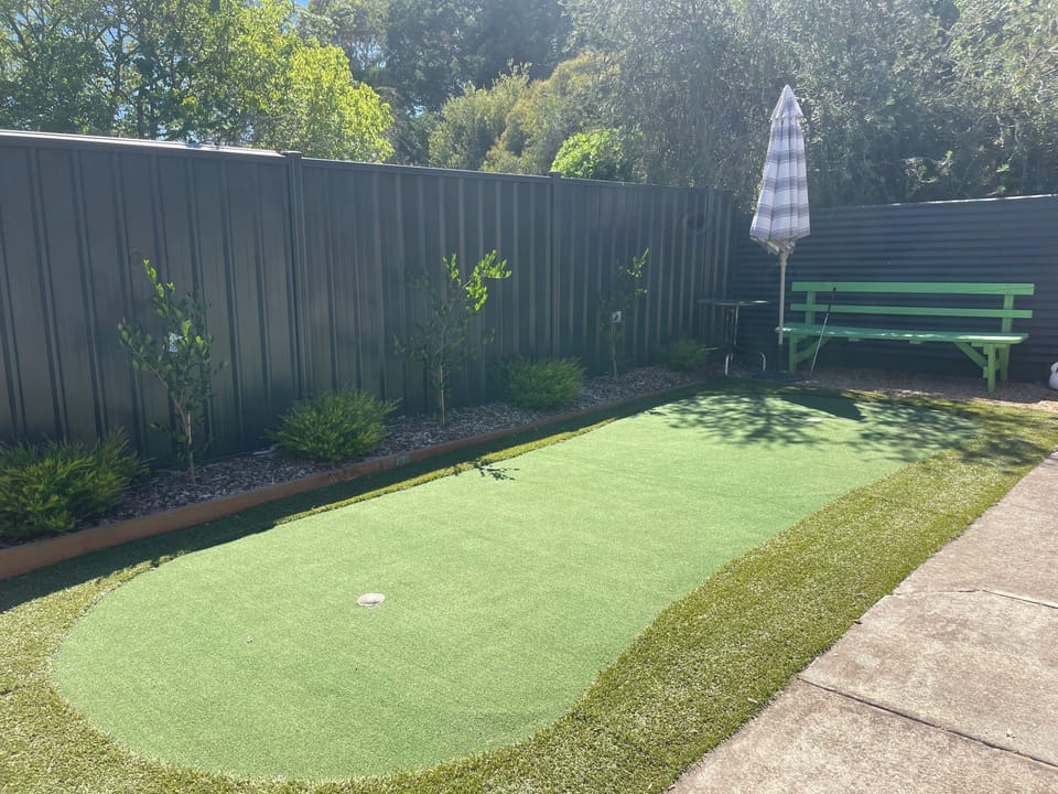 Putting green