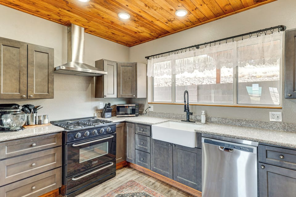 Kitchen | Refrigerator | Wood-Burning Stove | 1st Floor