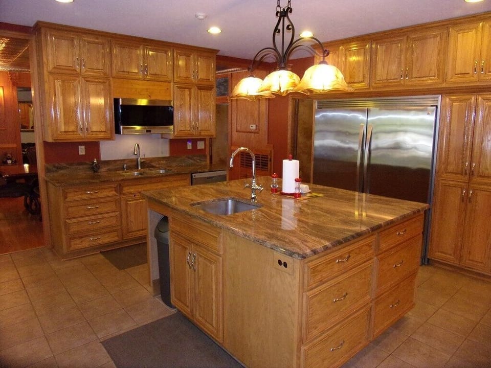 Family style kitchen