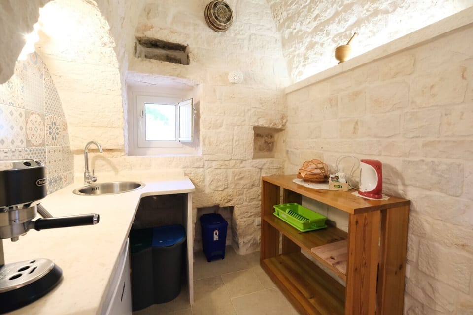 Luxury Apartment, 2 Bedrooms, Patio, Hill View | Private kitchen | Mini-fridge, espresso maker, coffee/tea maker, electric kettle